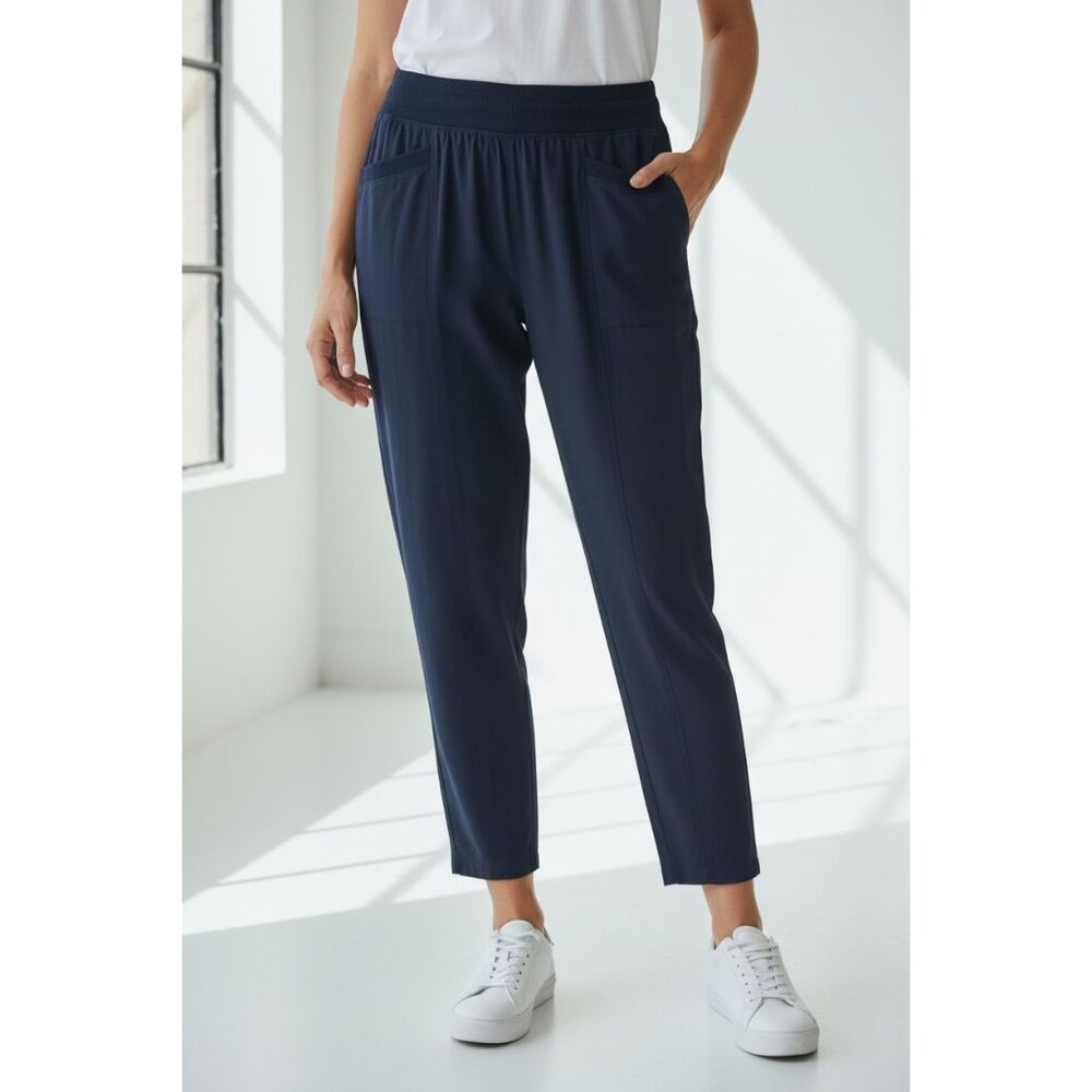 T By Talbots Womens Navy Pull-On Cropped Pants Size MP Stretch Cotton Blend Comf